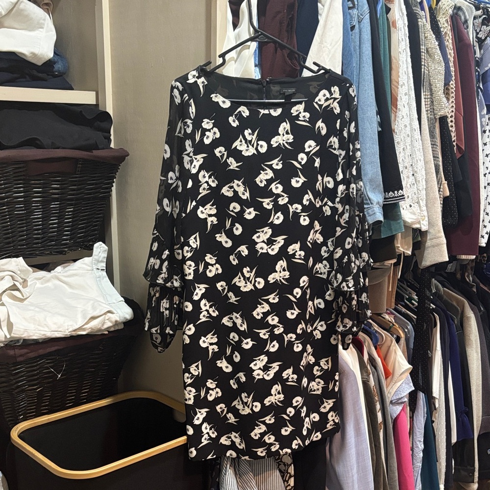 Ann Taylor Black and White Sheath Dress with Bell Sleeves